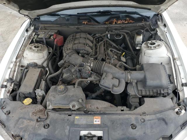 Ford Mustang Image 9