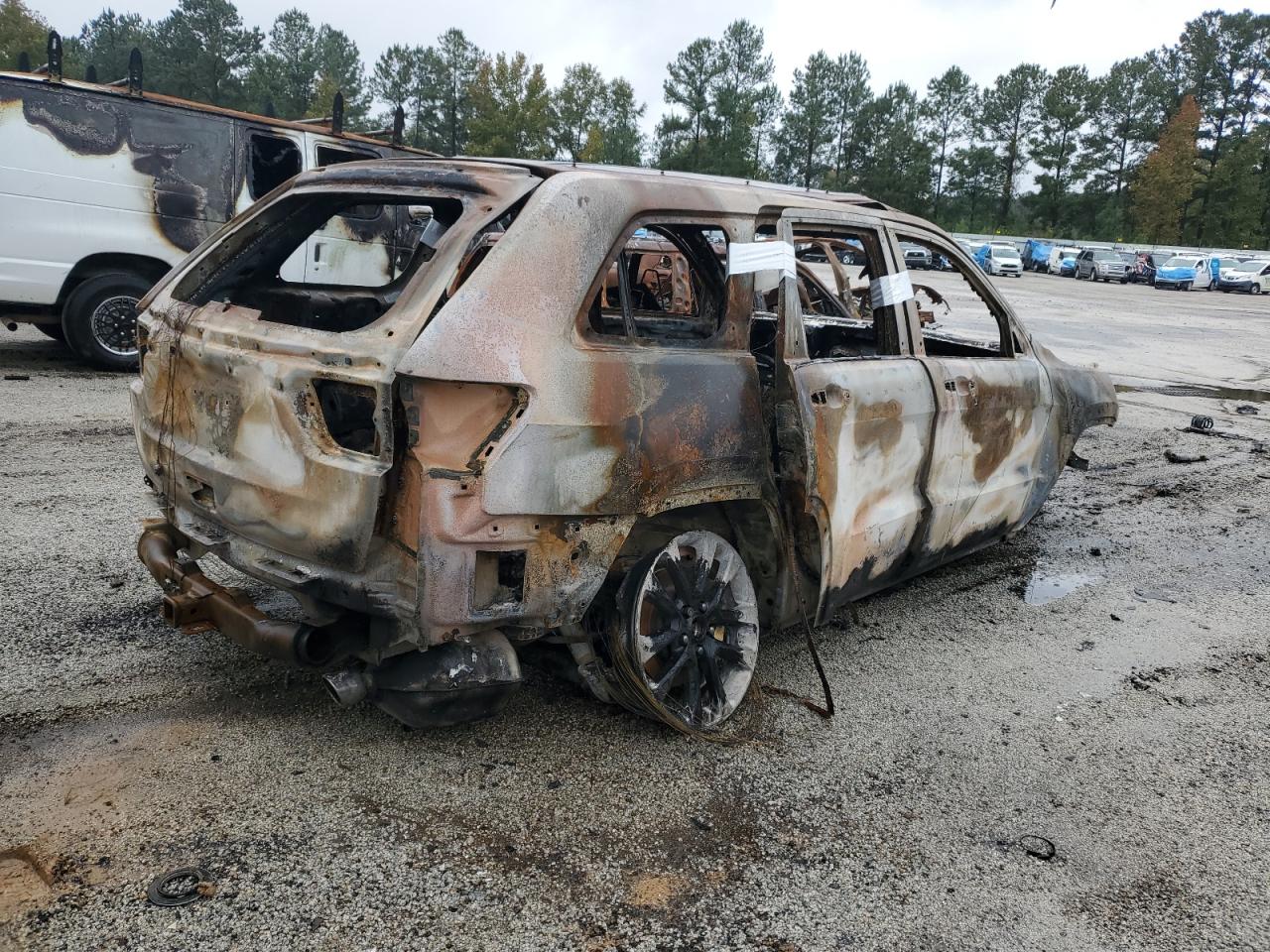 Jeep Grand Cherokee Laredo Image 9