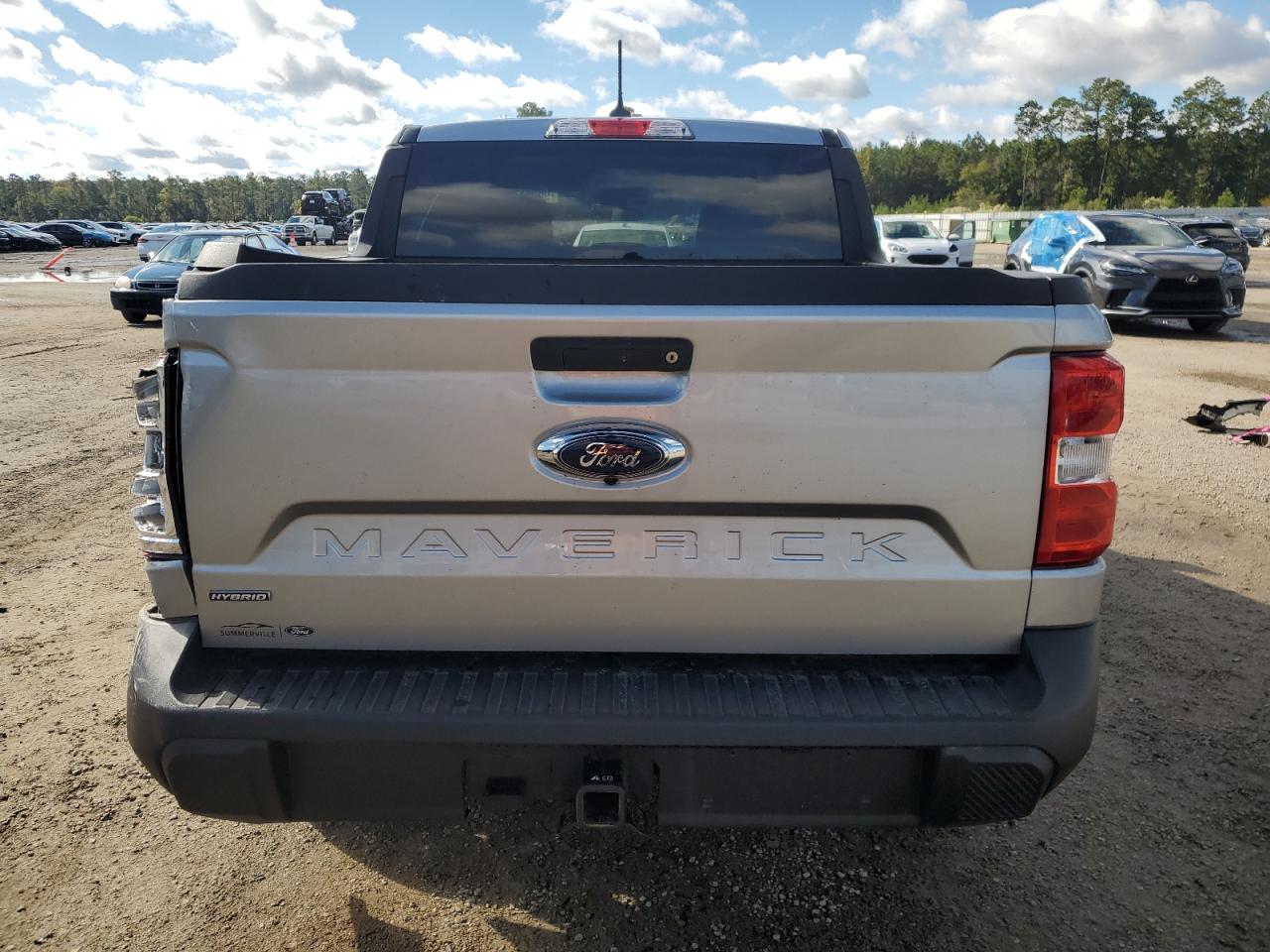 Ford Maverick Xlt Image 3