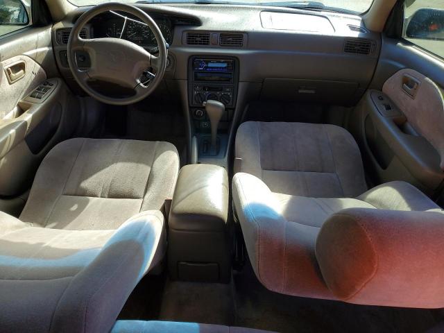 Toyota Camry Ce Image 5