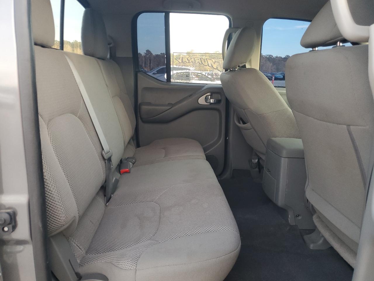 Nissan Frontier S Image 13