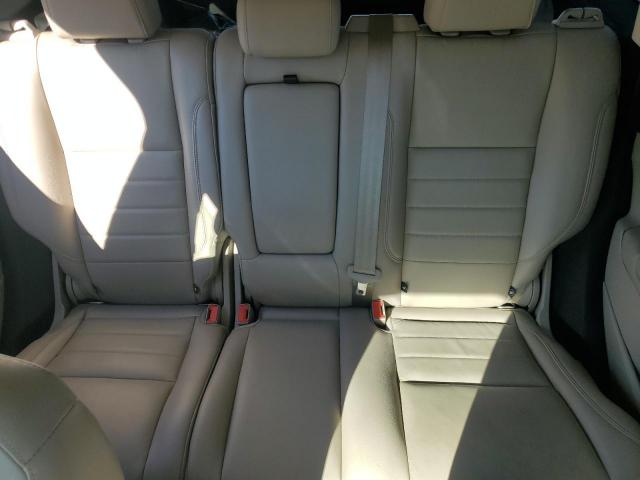 Ford Escape Titanium Image 3