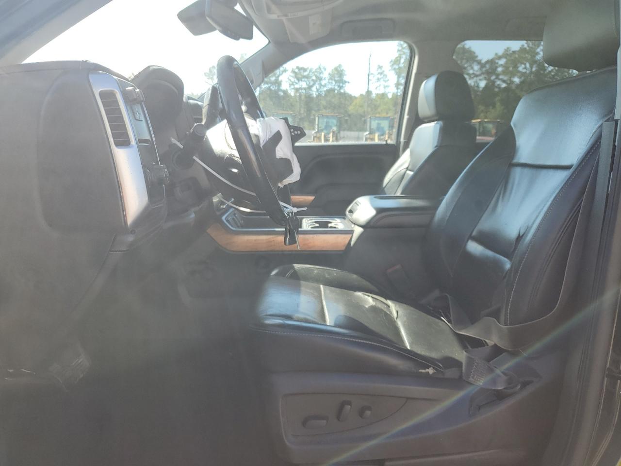 Chevrolet Silverado C1500 Ltz Image 7