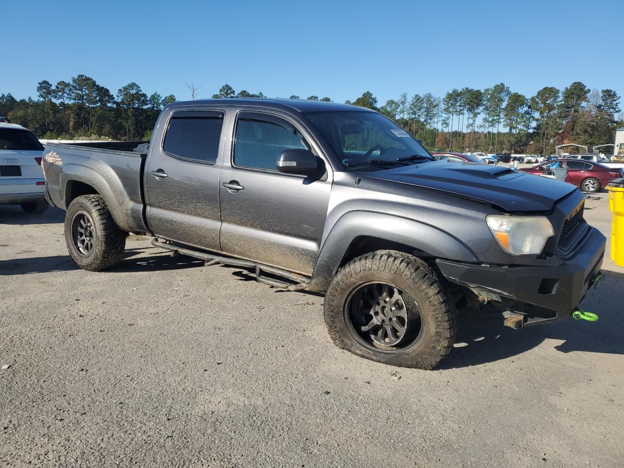 Toyota Tacoma Double Cab Long Bed Image 3