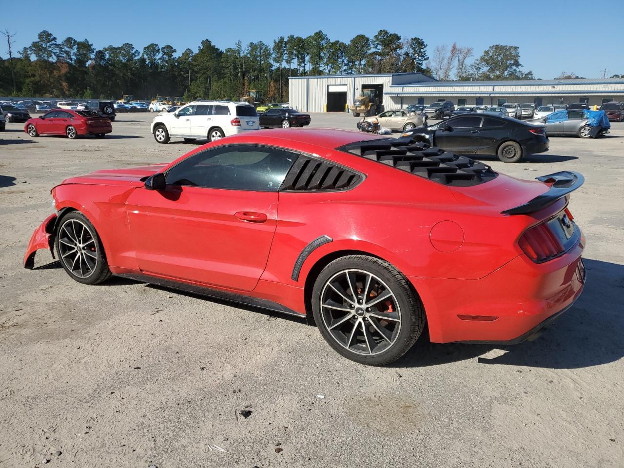 Ford Mustang Image 3