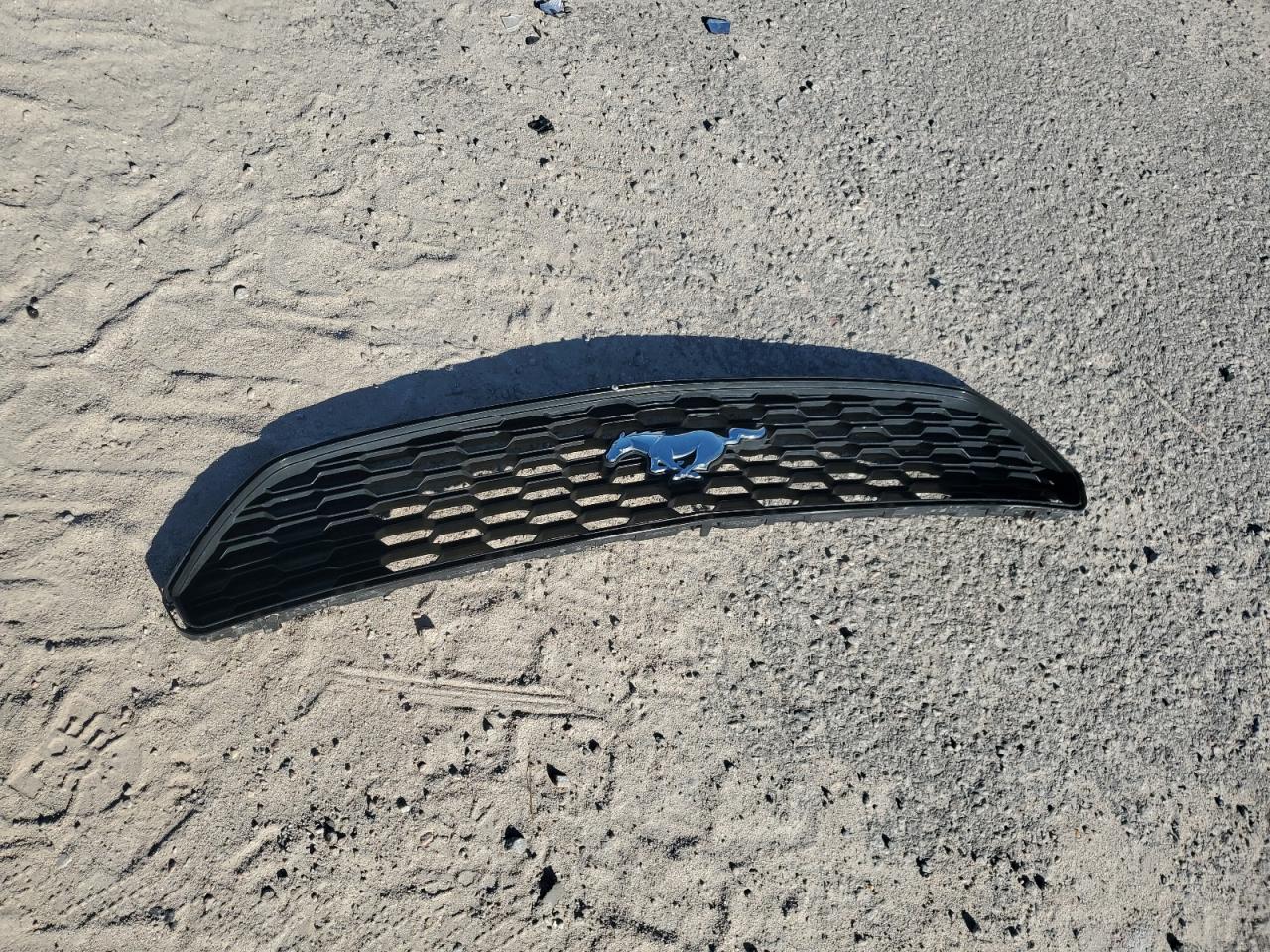 Ford Mustang Image 13