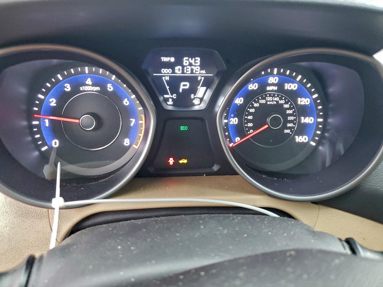 Hyundai ELANTRA Gls Image 12