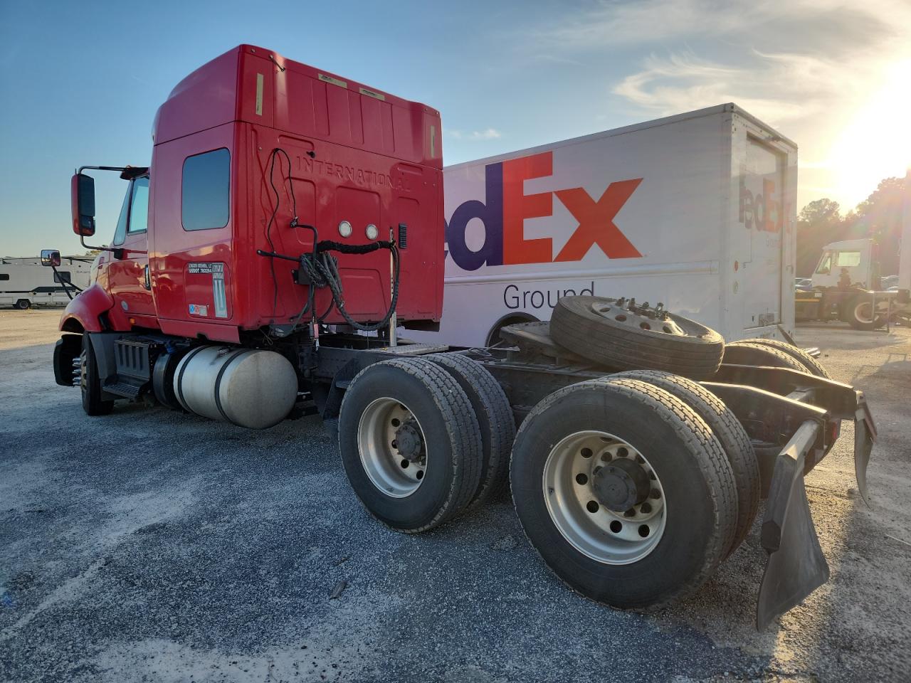 International Prostar Image 9