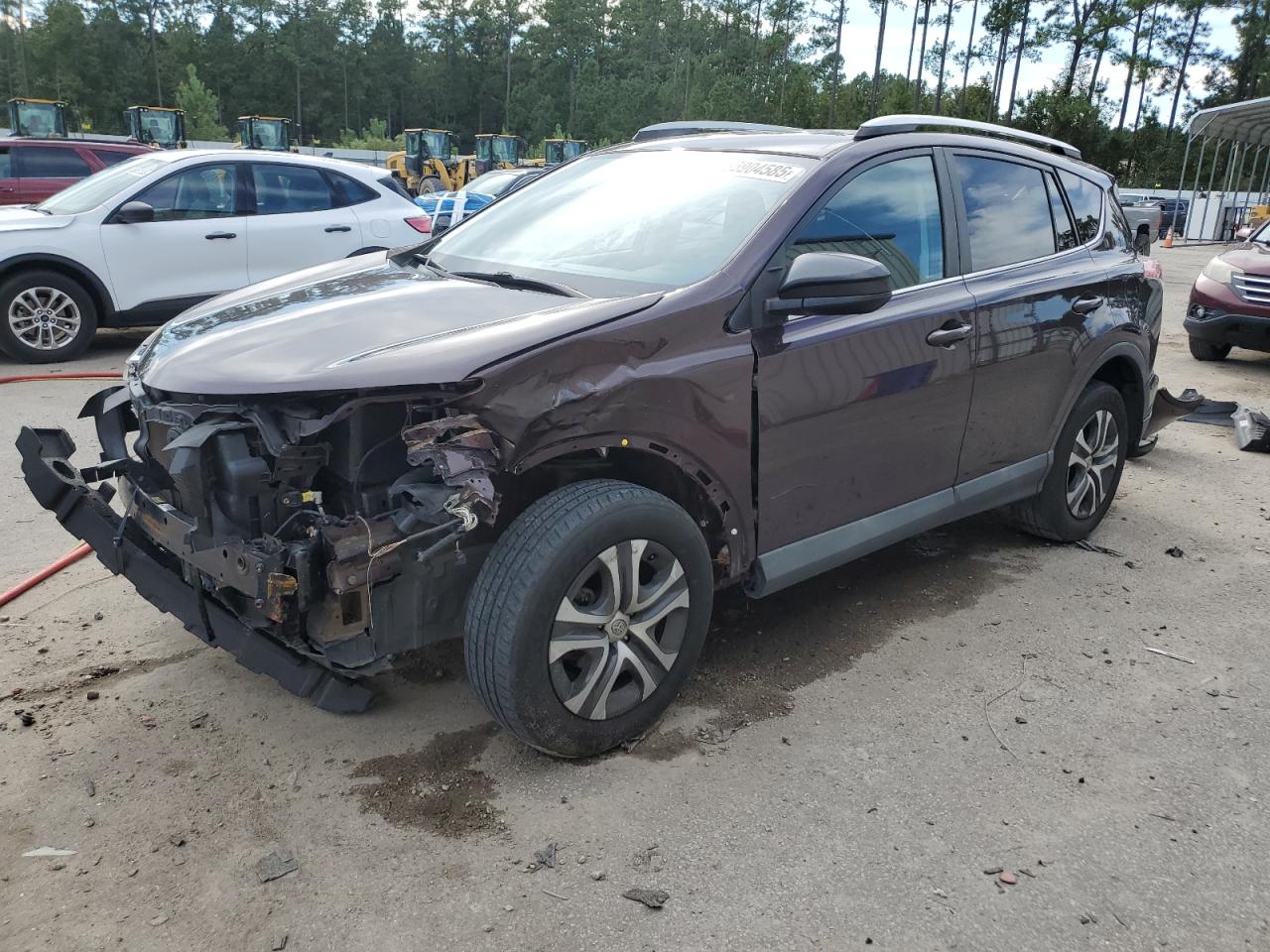 Toyota RAV4 Le Image 1