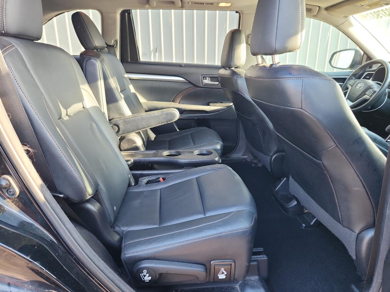 Toyota Highlander Xle Image 7