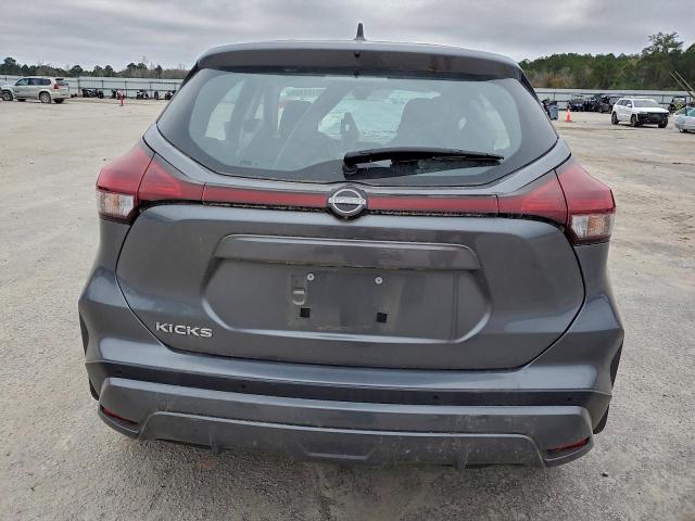 Nissan Kicks S Image 11