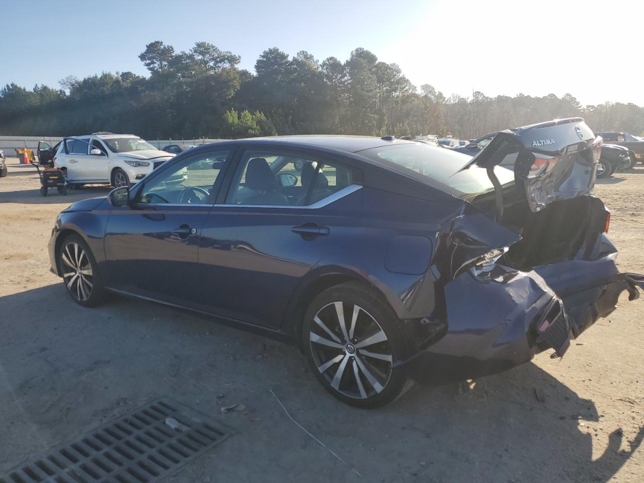 Nissan Altima Sr Image 4