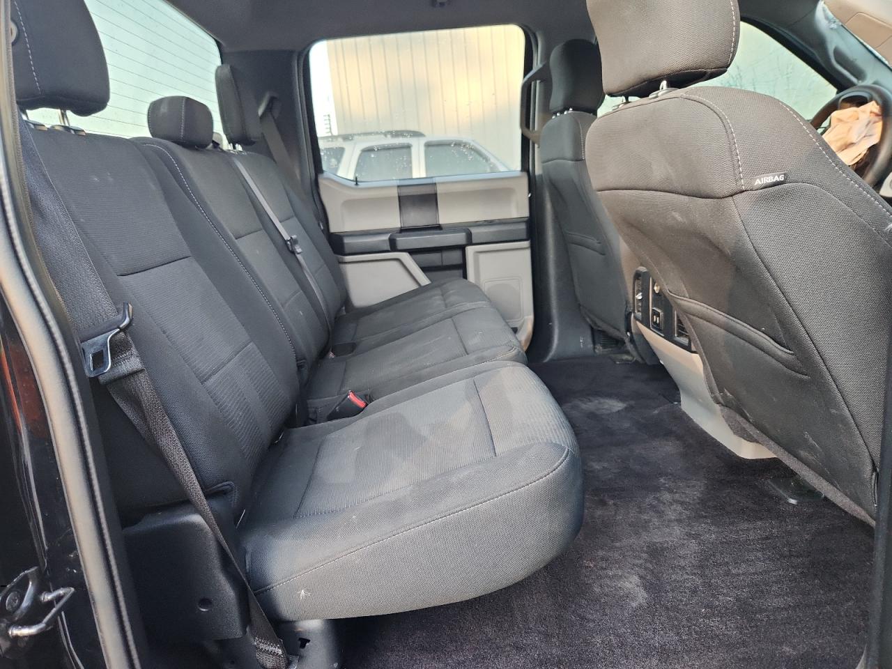 Ford F-150 Supercrew Image 2