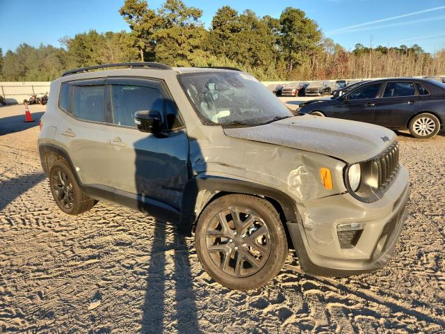 Jeep Renegade Altitude Image 4
