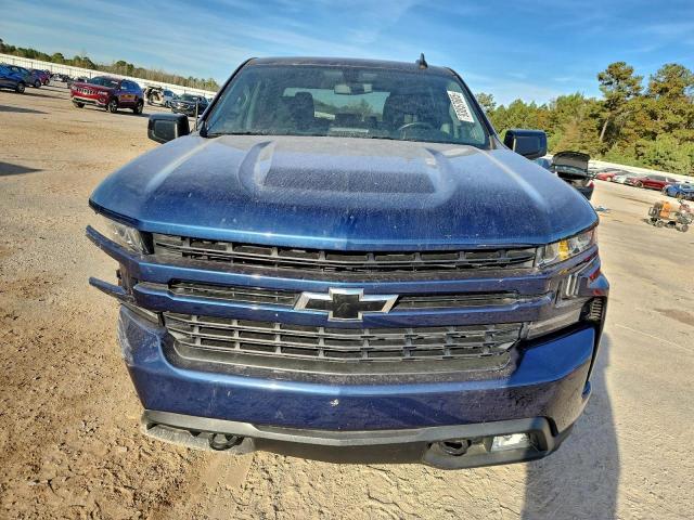 Chevrolet Silverado C1500 Rst Image 3