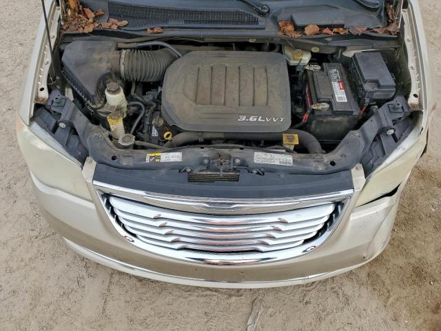 Chrysler Minivan Touring Image 10