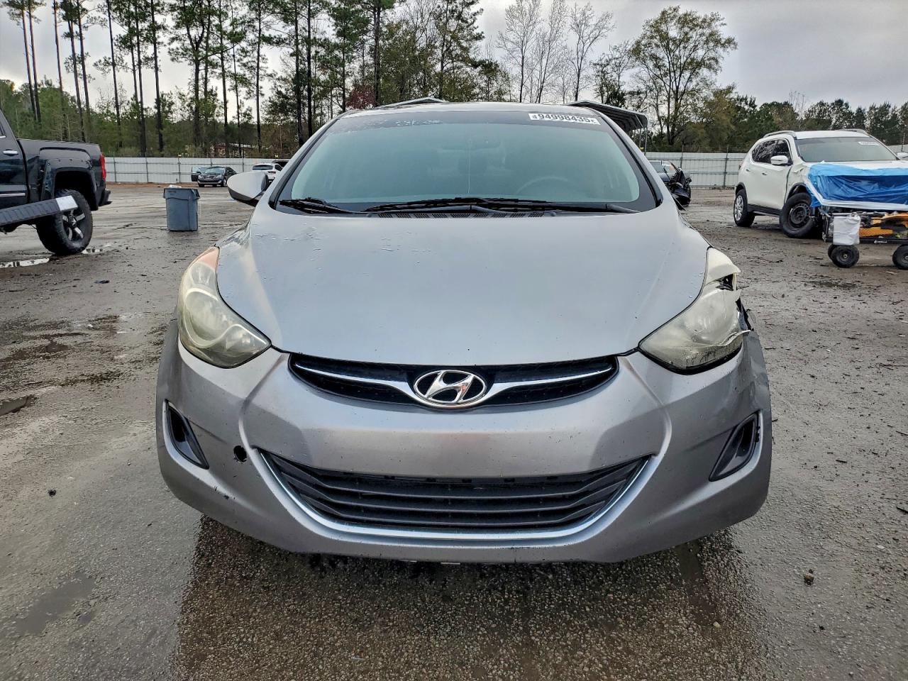 Hyundai ELANTRA Gls Image 6