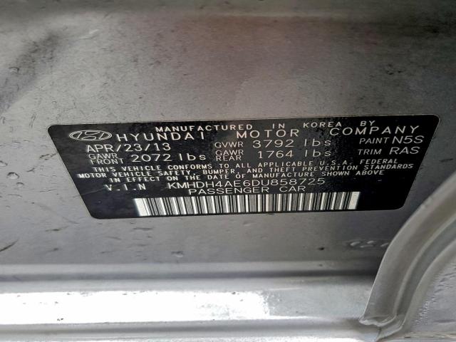 Hyundai ELANTRA Gls Image 8