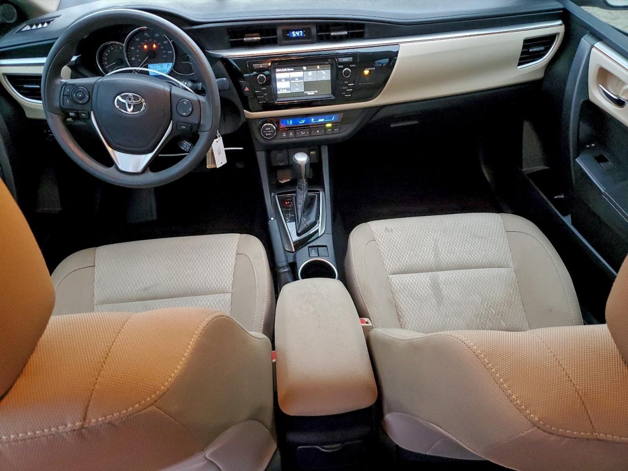 Toyota Corolla L Image 6