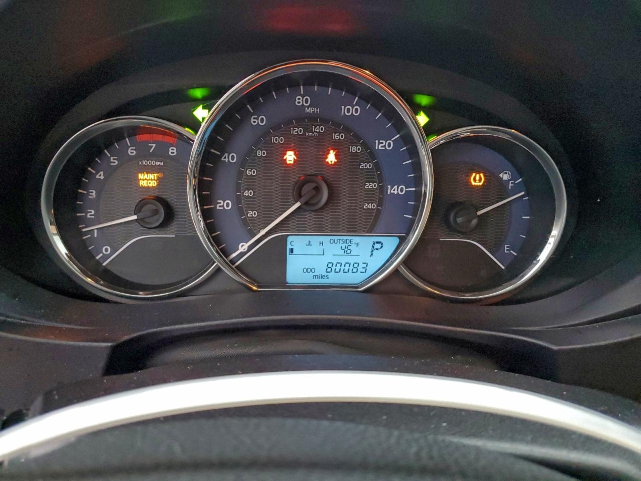 Toyota Corolla L Image 2