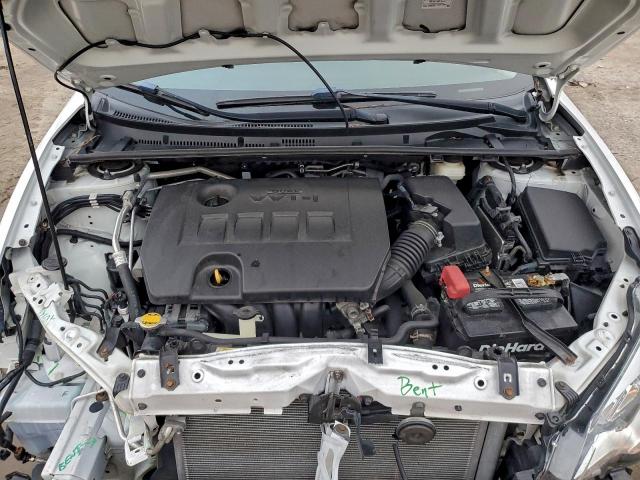 Toyota Corolla L Image 5