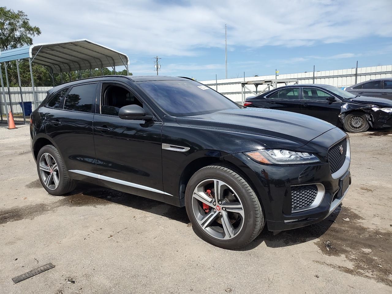Jaguar F-PACE S Image 5
