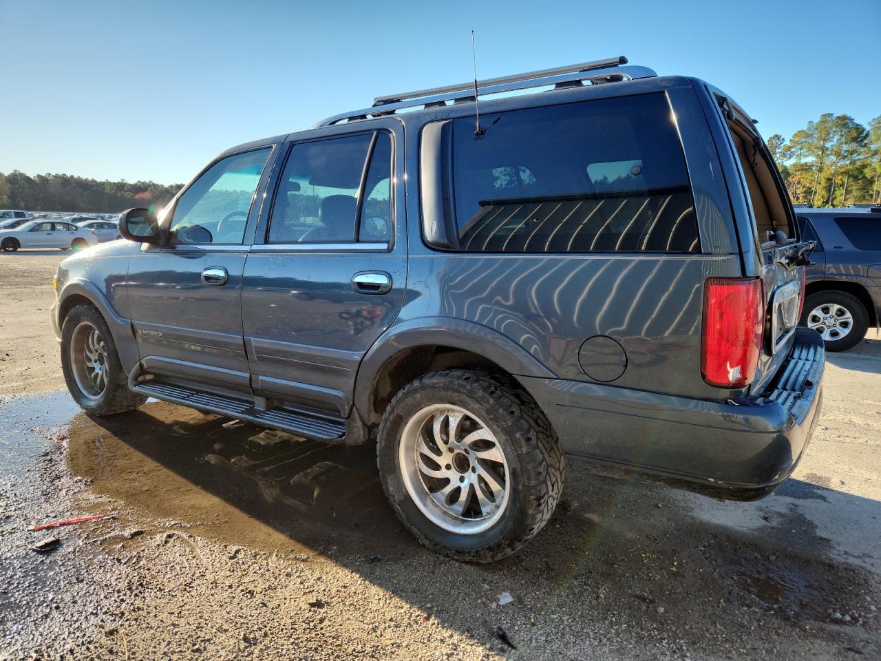Lincoln Navigator Image 5