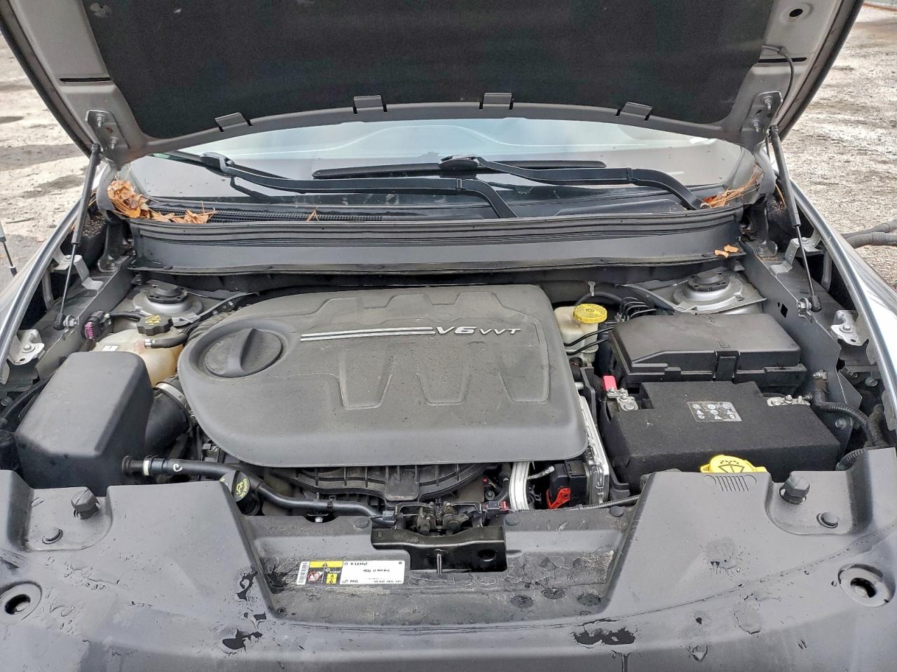 Jeep Grand Cherokee Latitude Image 11