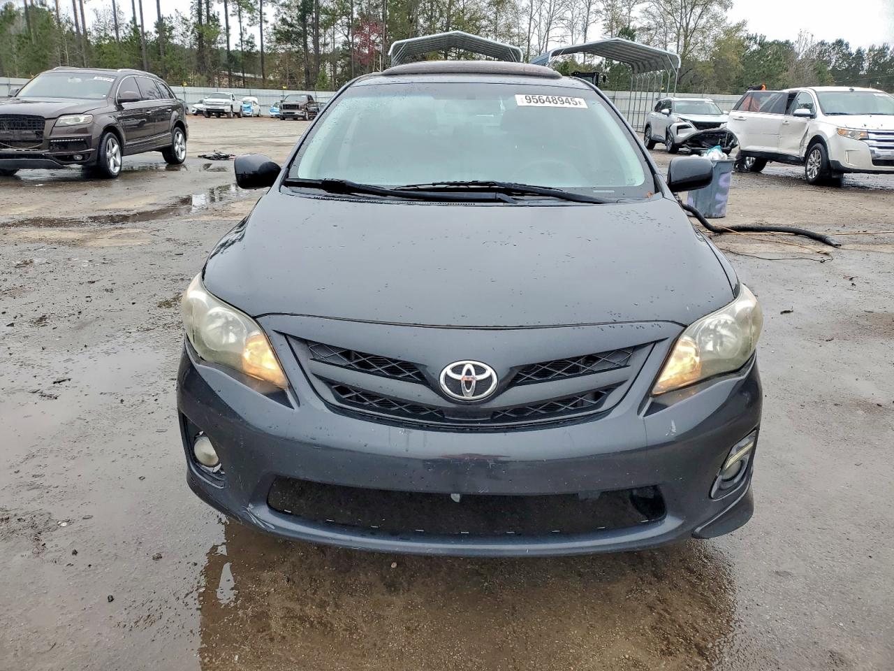 Toyota Corolla Base Image 2