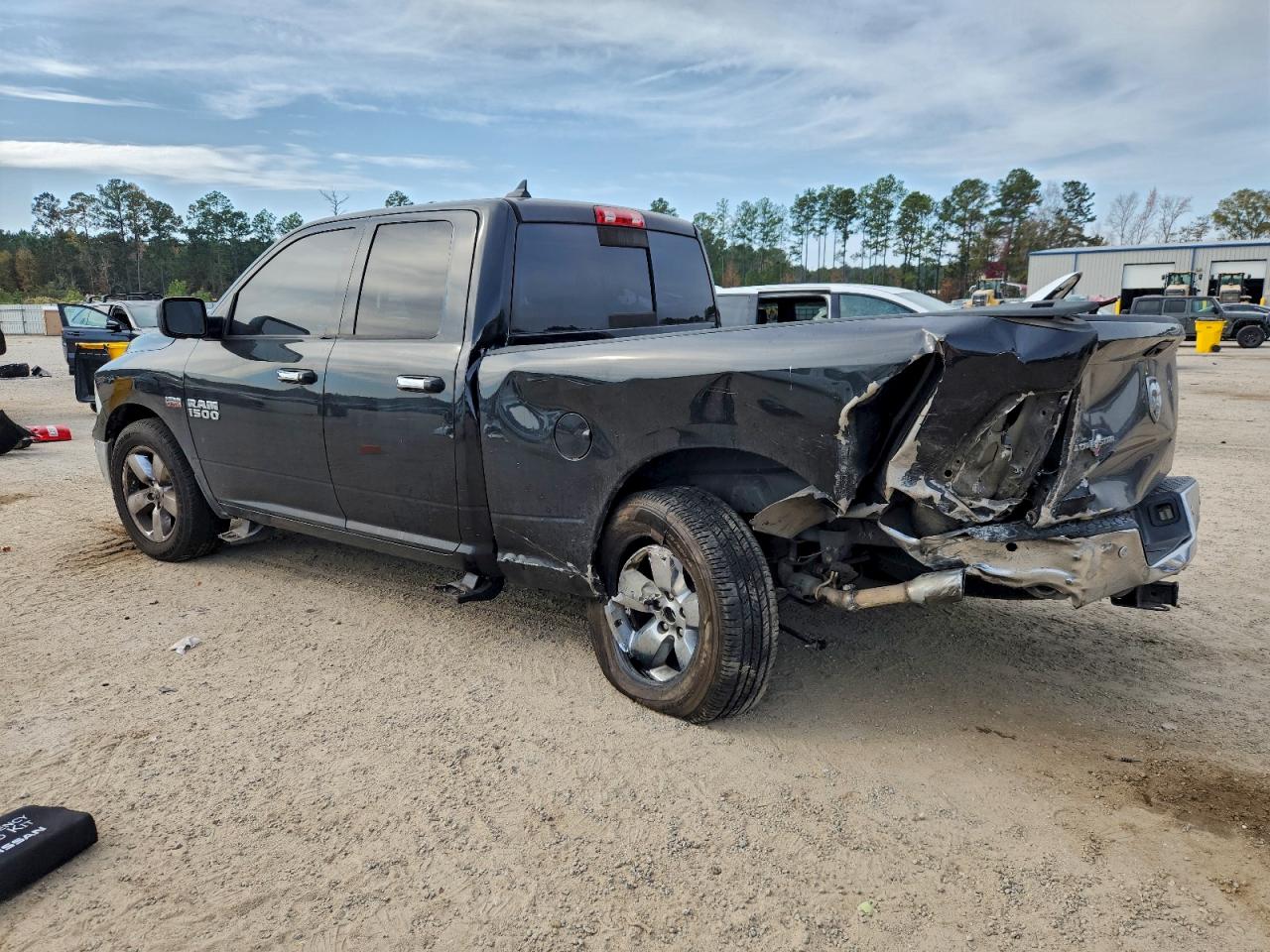 Ram 1500 Slt Image 12