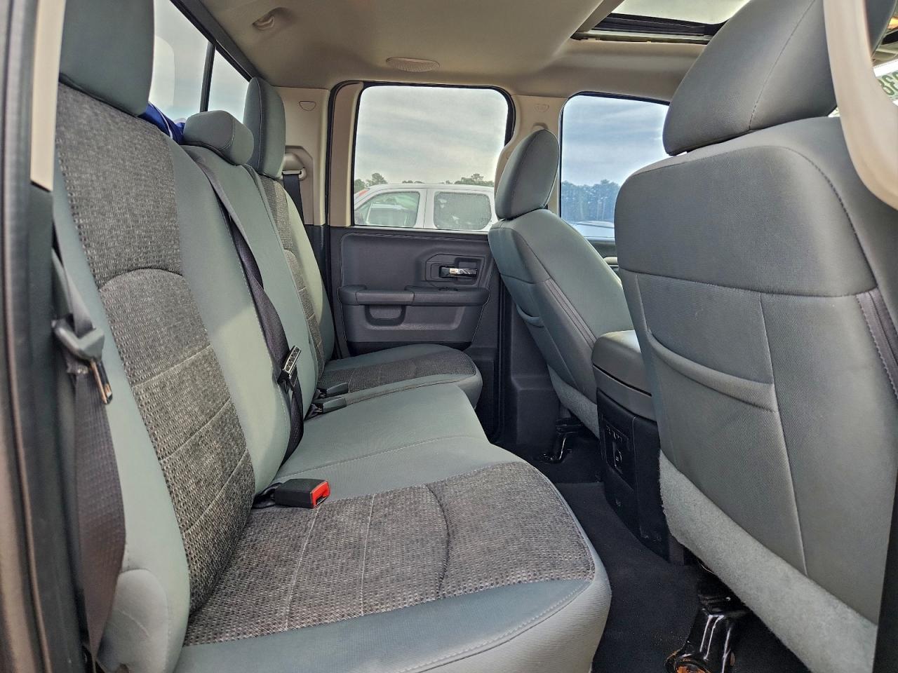 Ram 1500 Slt Image 10