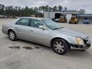 Cadillac DTS Image 12