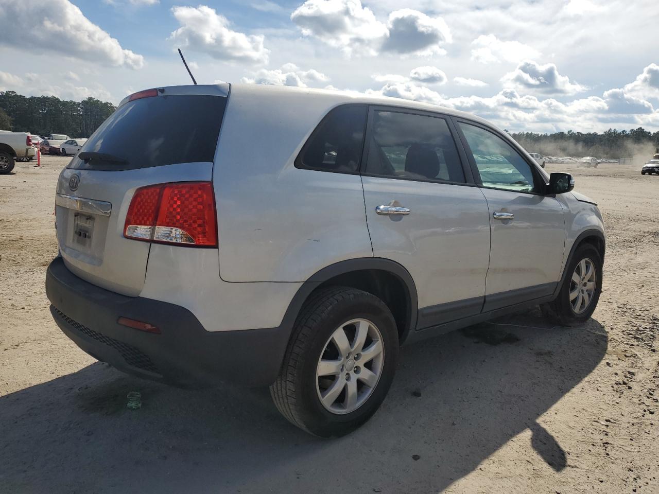 Kia Sorento Lx Image 13