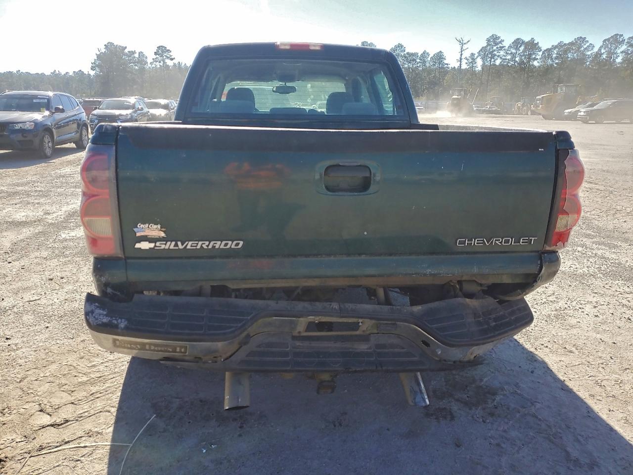 Chevrolet Silverado C1500 Image 5