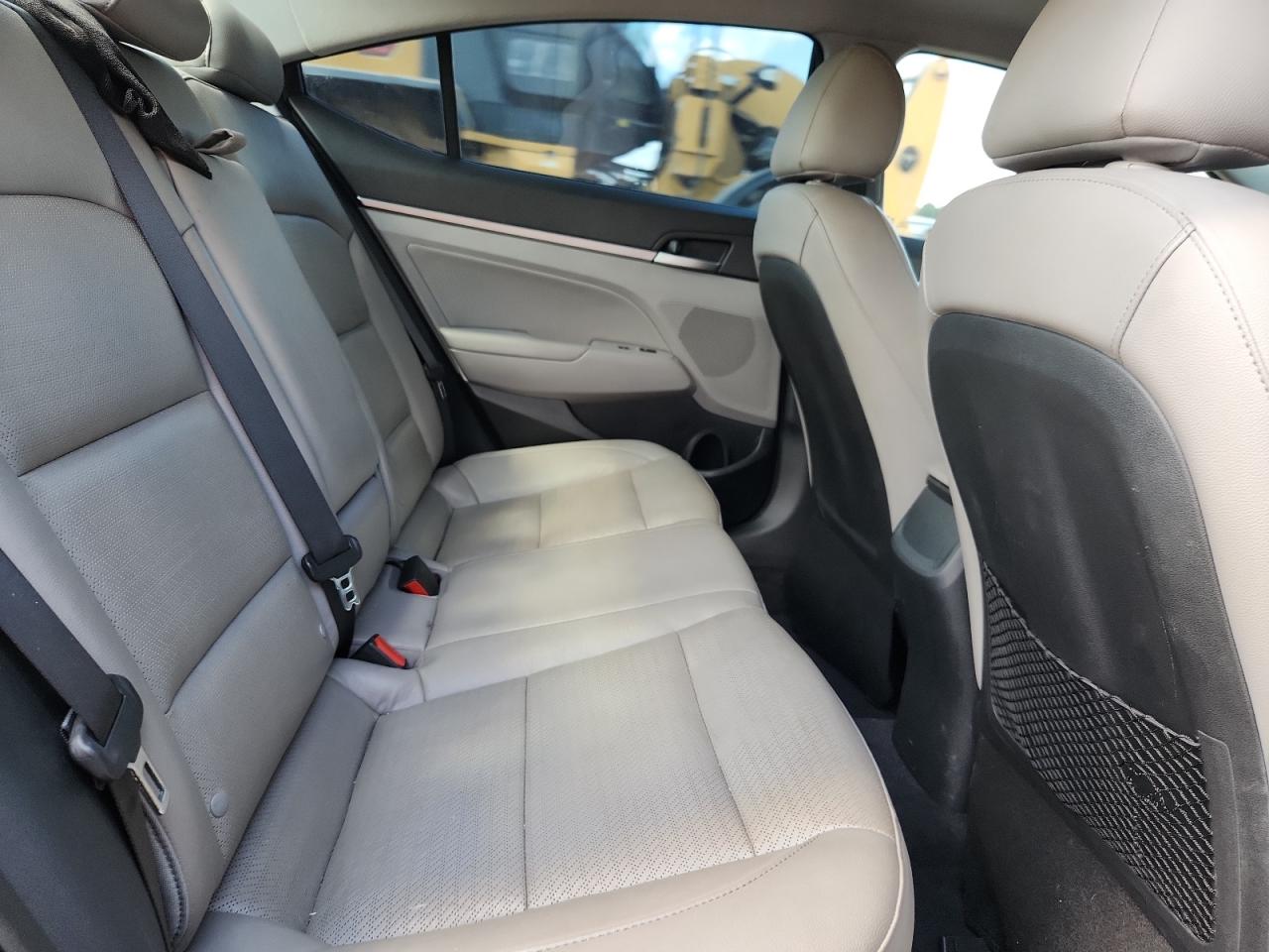 Hyundai ELANTRA Se Image 10