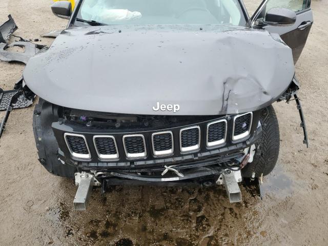 Jeep Compass Limited Image 13