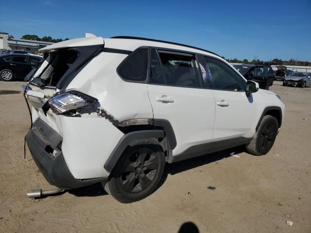 Toyota RAV4 Xle Image 8