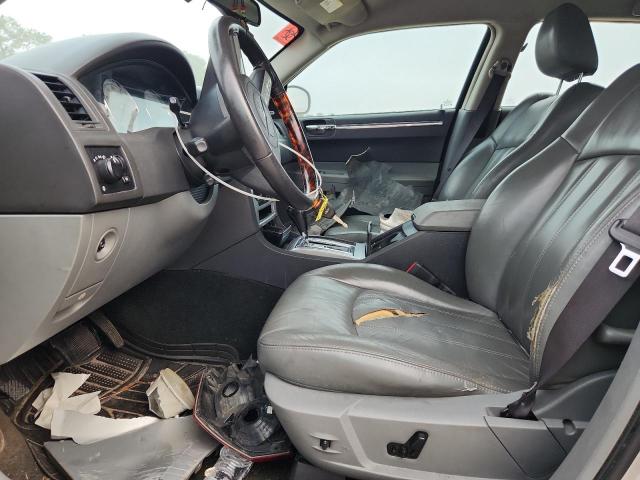 Chrysler 300 Image 4