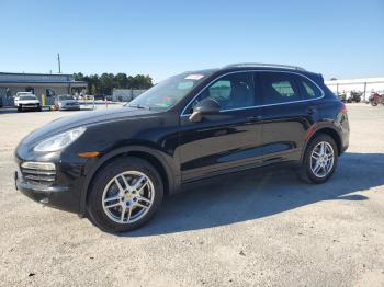  Salvage Porsche Cayenne