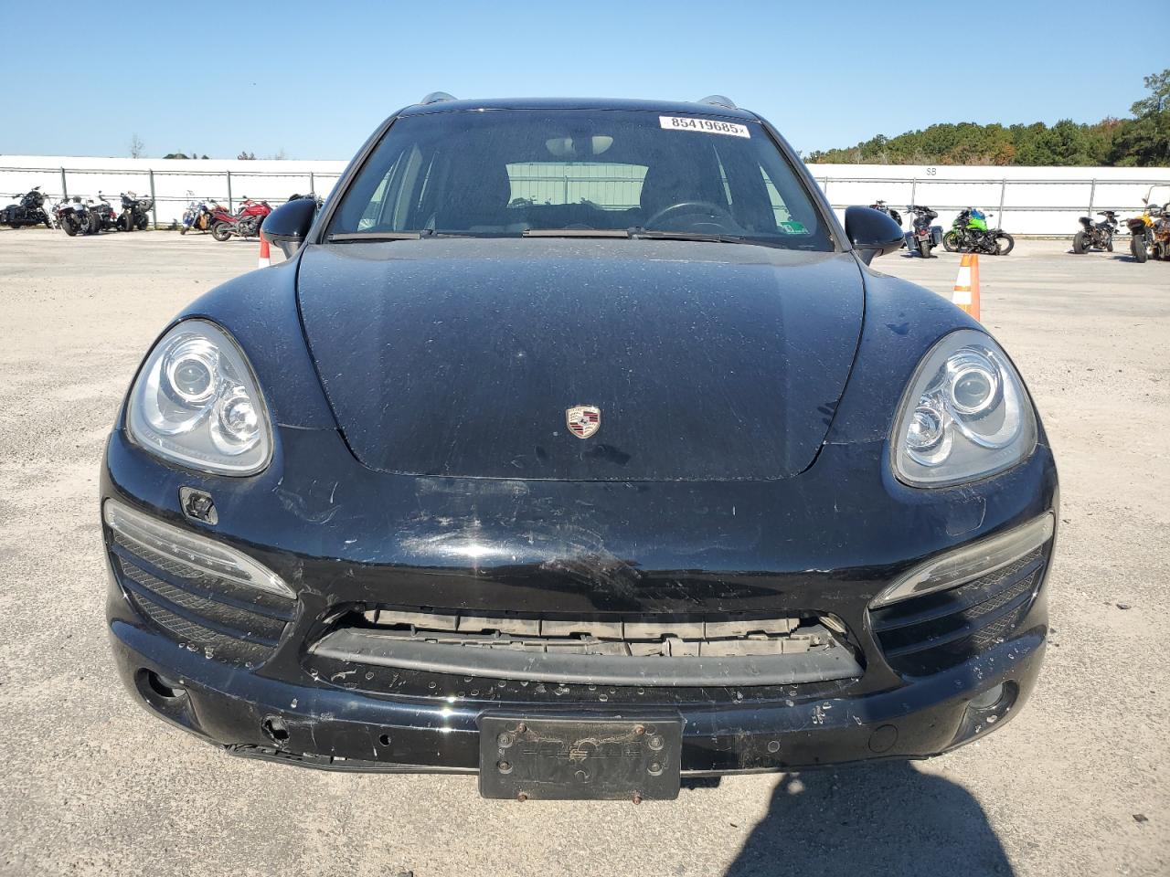 Porsche Cayenne Image 13