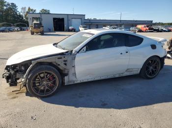  Salvage Hyundai Genesis