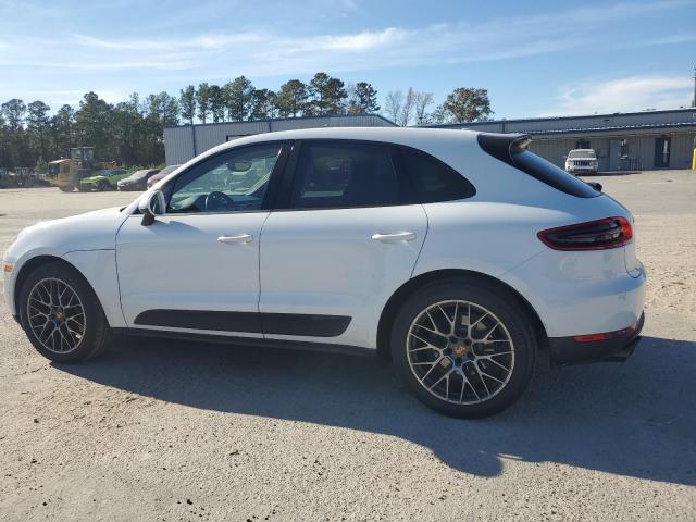 Porsche Macan Image 2