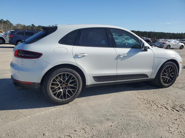 Porsche Macan Image 4