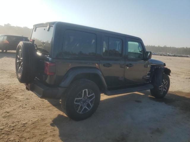 Jeep Wrangler Sahara Image 2