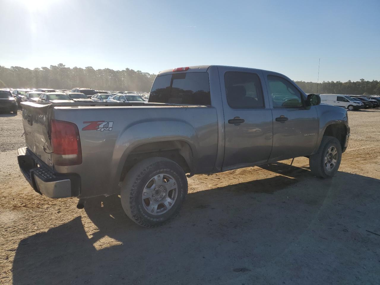 GMC Sierra K1500 Sle Image 3