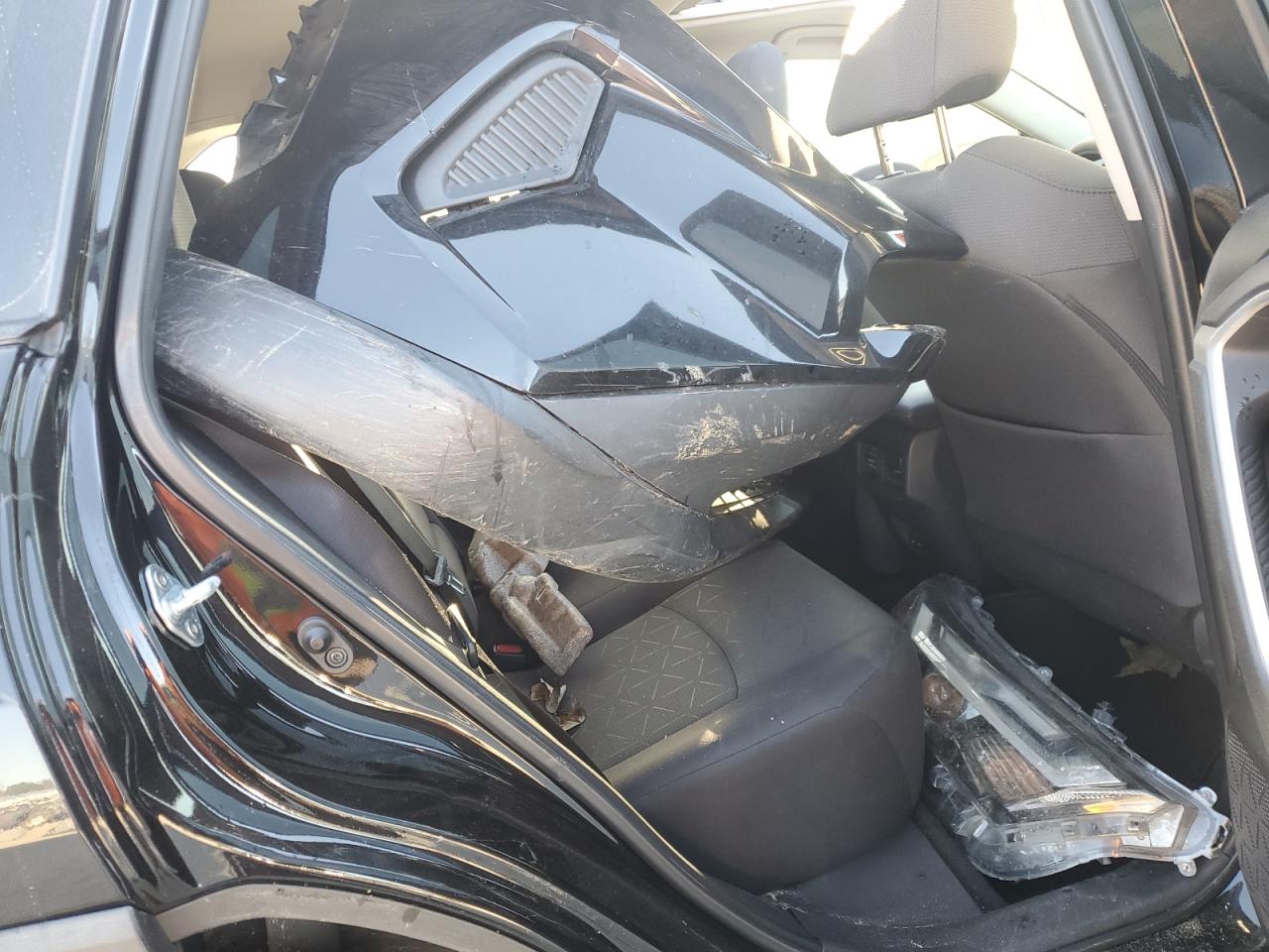 Toyota RAV4 Xle Image 13