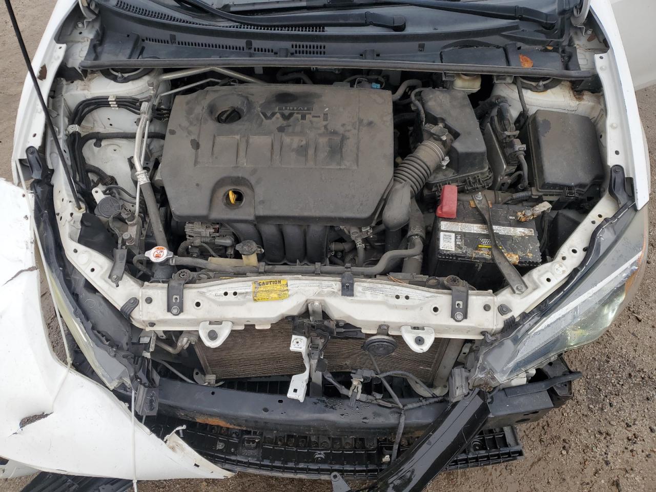 Toyota Corolla L Image 5