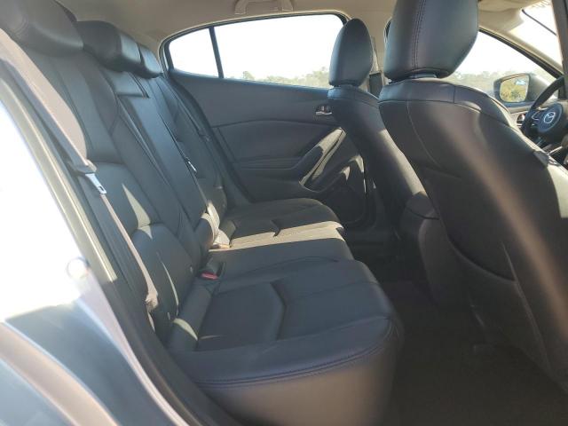 Mazda 3 Touring Image 8