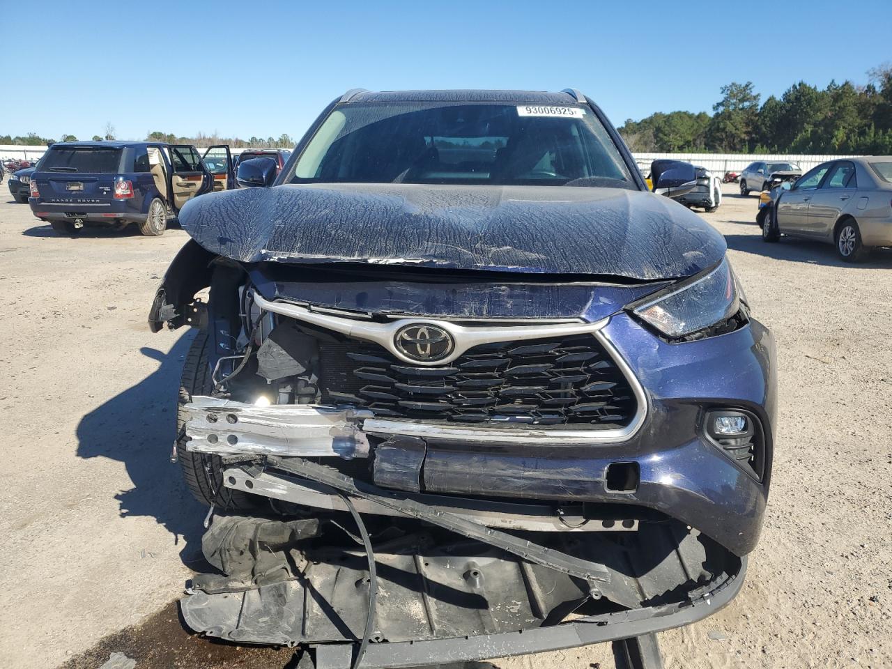 Toyota Highlander Xle Image 7