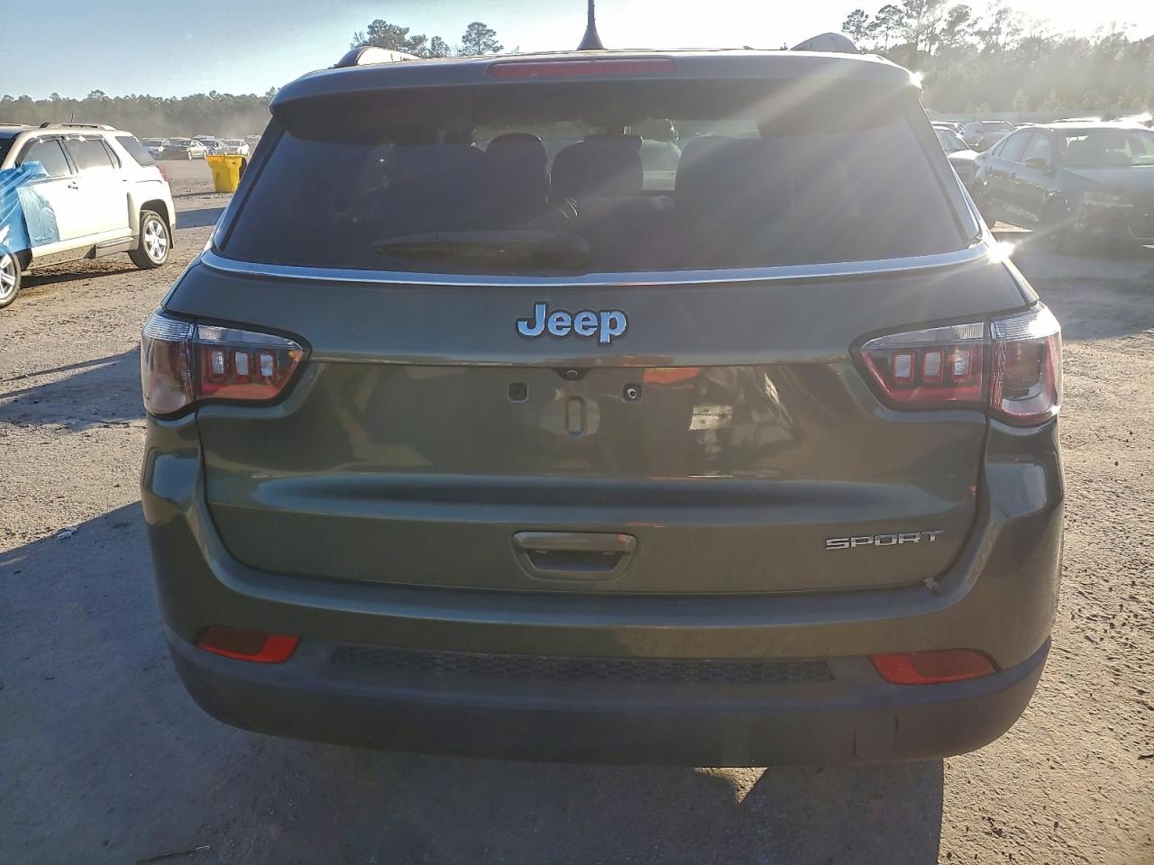 Jeep Compass Sport Image 4